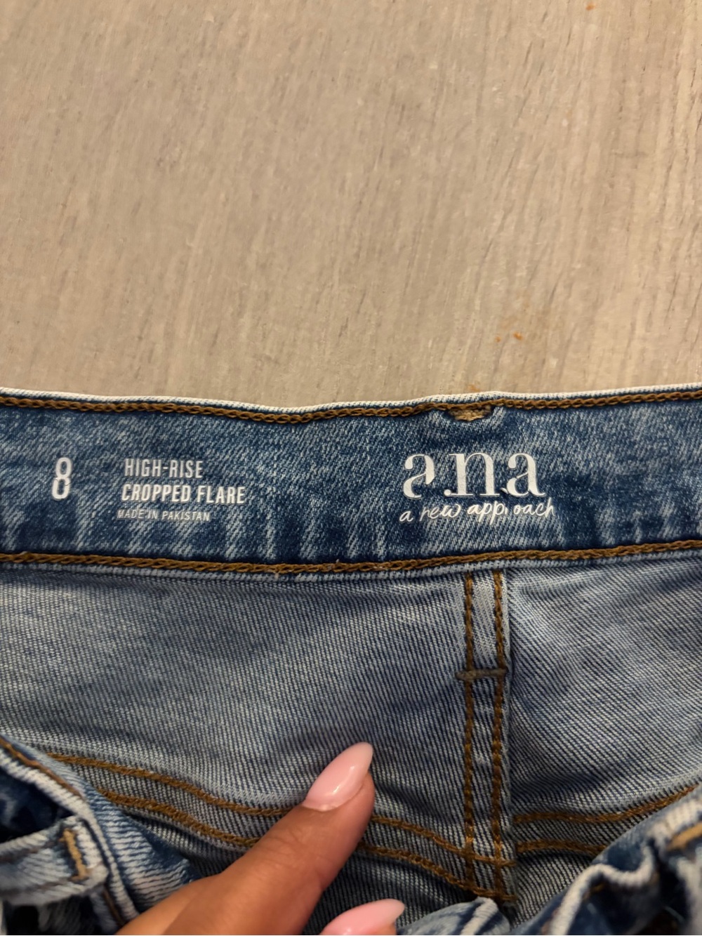 A.N.A High Rise Cropped Flare Jeans SIZE 8 - Picture 2 of 2